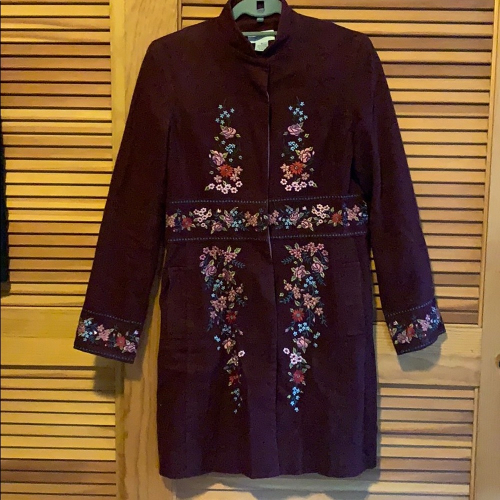 Embroidered cotton jacket w/beautiful pink lining
